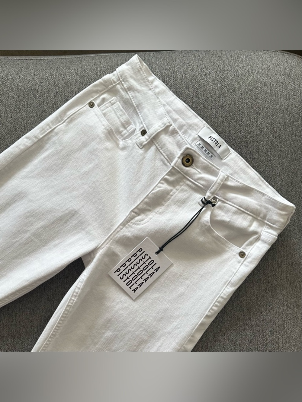 NWT Pistola White Jennifer Skinny Jeans Size 26 - Picture 2 of 6